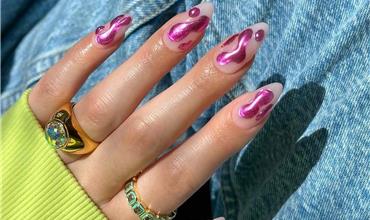 Popular nail salons near Ben Thanh Market loved by tourists