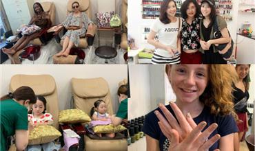 Nail salon open late in District 1 – Convenient for tourists after sightseeing 