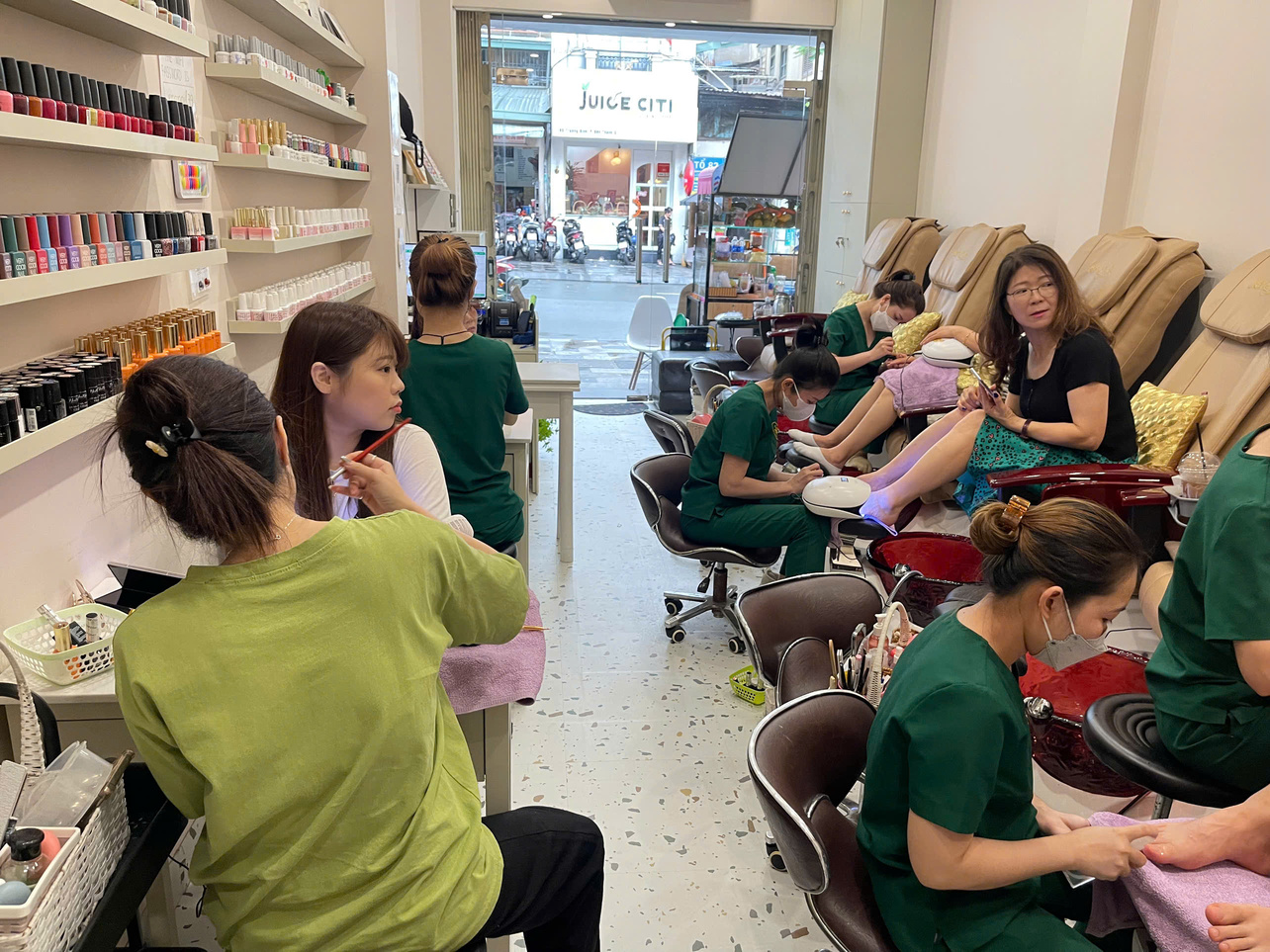 Trusted and high-quality hand and foot skin care destination in Saigon