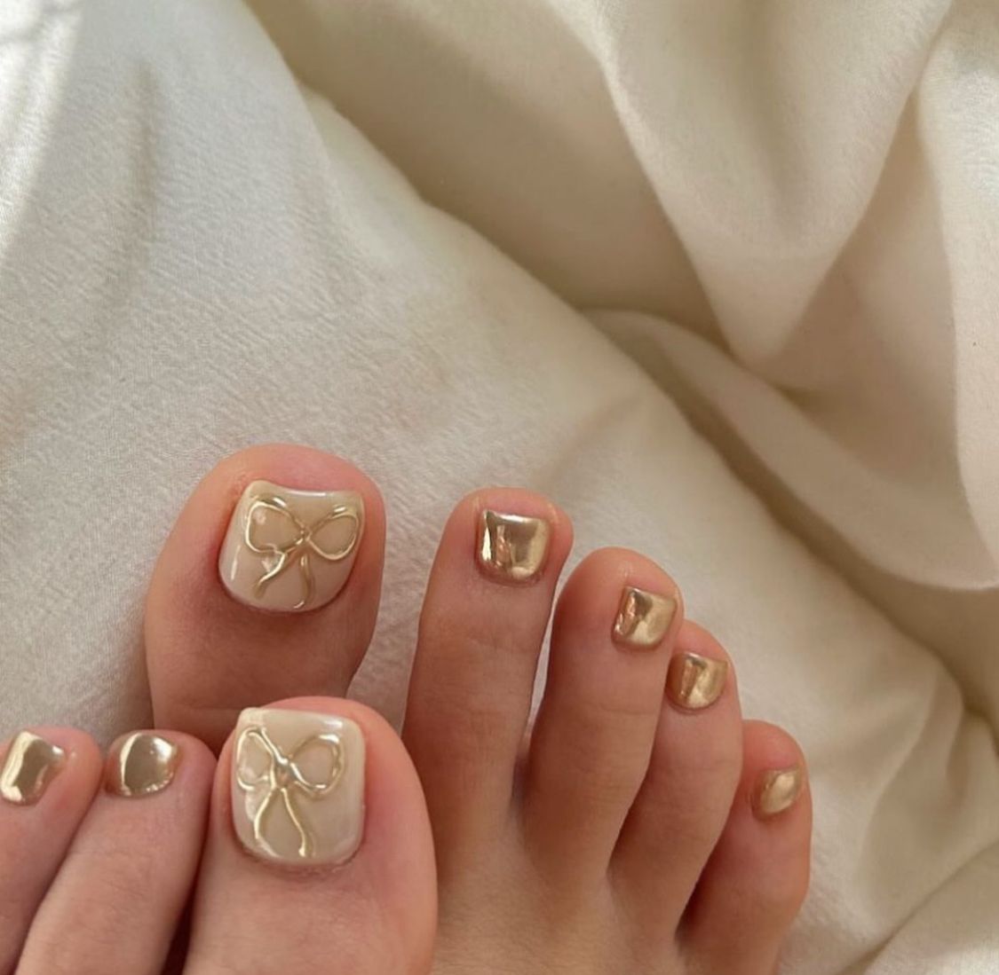 Top Soft and Subtle Toenail Art Ideas for a Minimalist Style