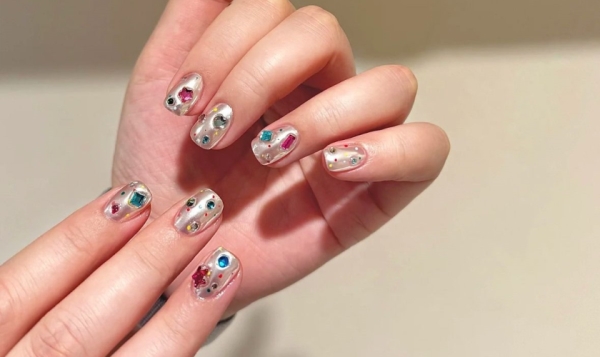 Must-Try Korean-Style Fingernails to Explore with Jeng Nails